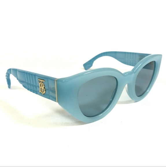 Burberry Meadow Sunglasses - Picture 3 of 12